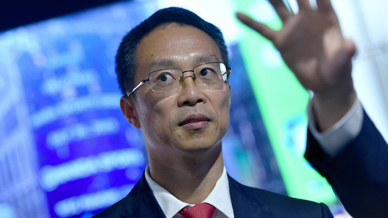 万达体育,冰淇淋快化了